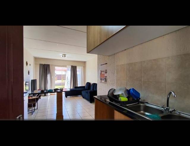 2 BEDROOM APARTMENT FOR SALE IN HUGHES